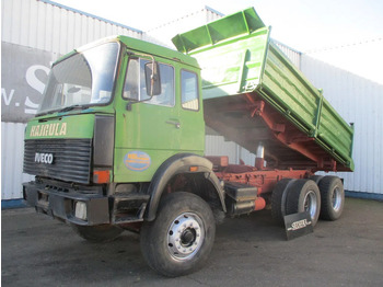 Самоскид вантажівка IVECO Magirus
