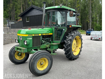 Трактор JOHN DEERE 2040