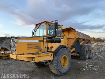 Самоскид VOLVO A25C