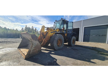 Колісний навантажувач KOMATSU WA320