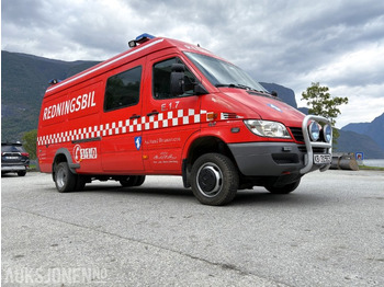 Пожежна машина 2005 Mercedes-Benz Sprinter 4-motion / 4X4 redningsbil - fullutstyrt: фото 2