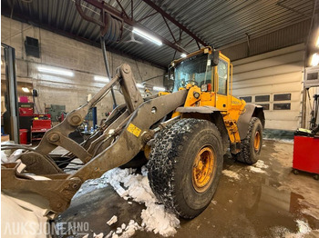 Колісний навантажувач VOLVO L120E