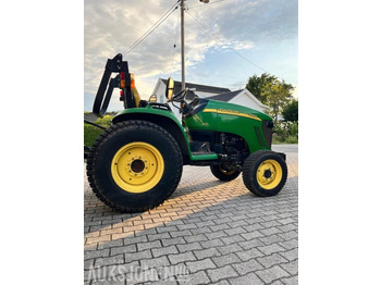 Трактор JOHN DEERE 3320