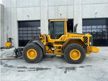Колісний навантажувач 2011 VOLVO L60F HJULLASTER - SPAKSTYRING - NYE DEKK - BBS - 3-4 FUNKSJON - PALLEGAFLER - SKUFFE - KAMERA - MYE PÅKOSTET!: фото 5