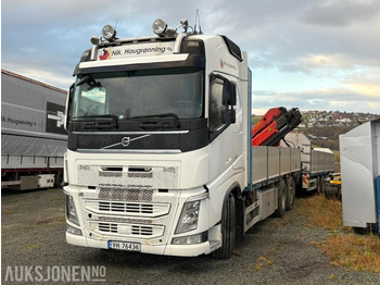Вантажівка з маніпулятором VOLVO FH 540