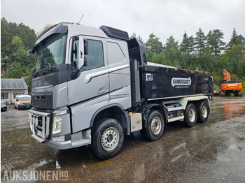 Самоскид вантажівка VOLVO FH
