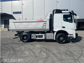 Самоскид вантажівка 2024 Mercedes-Benz Arocs 1842 4x4 Kombibil m/brøyteopplegg – Kun 13 000 km - Som NY!: фото 3