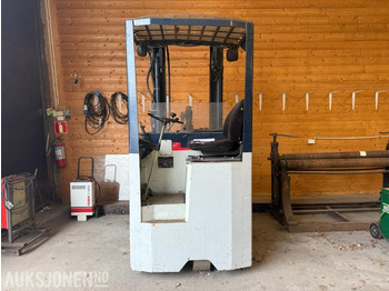 Вантажно-розвантажувальна техніка KOMATSU