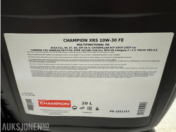 Навісне обладнання в категорії Будівельна техніка 100 Liter Olje - Champion XRS 10W-30 FE Multifunctinal Oil: фото 4