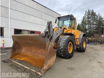 Колісний навантажувач VOLVO L110E