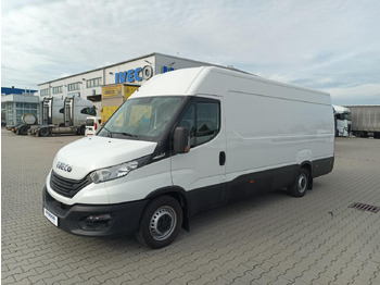 Суцільнометалевий фургон IVECO Daily 35s16