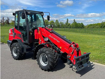 Телескопічний фронтальний навантажувач SCHÄFFER