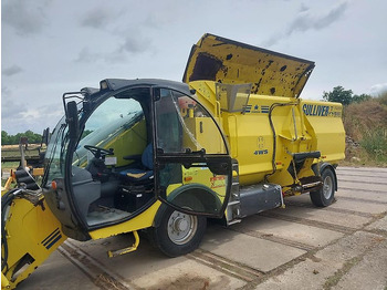 : фото в шапці сторінки