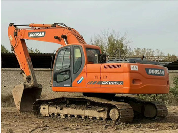 Гусеничний екскаватор DOOSAN DH150W