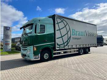 Тентована вантажівка MERCEDES-BENZ Actros 2745