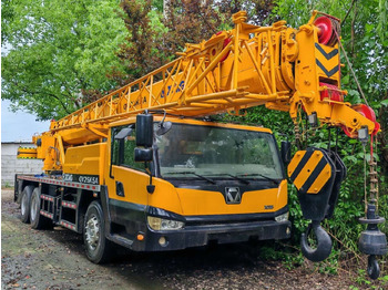 Автокран XCMG QY25K5A