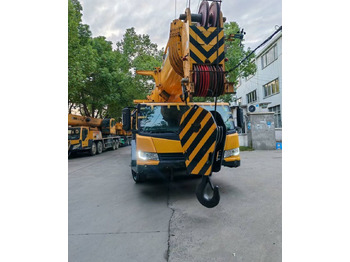 Автокран XCMG XCT130