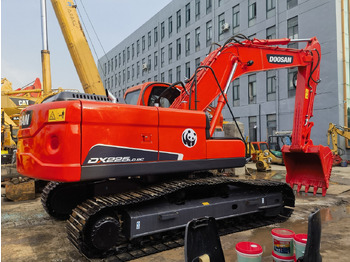 Гусеничний екскаватор DOOSAN DX225LC