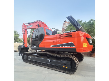Гусеничний екскаватор DOOSAN DX300LC