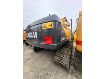 Гусеничний екскаватор Hyundai 220LC-9S  Excavator: фото 4