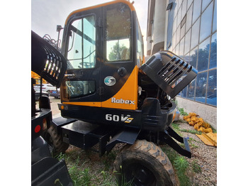 Колісний екскаватор HYUNDAI