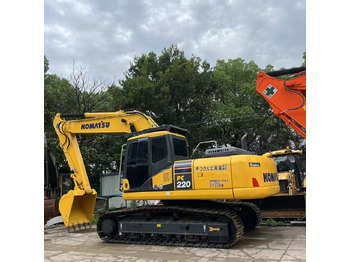 Гусеничний екскаватор KOMATSU PC220-8