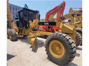 Грейдер CATERPILLAR 140G