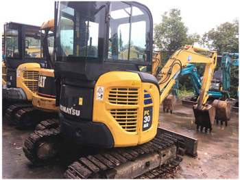 Гусеничний екскаватор KOMATSU PC30