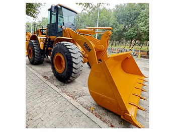Колісний навантажувач CATERPILLAR