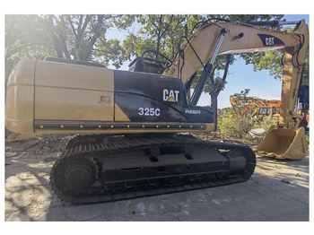 Гусеничний екскаватор CATERPILLAR