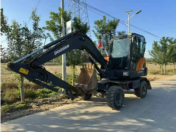 Міні-екскаватор DOOSAN DX60