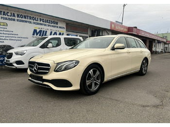Легковий автомобіль MERCEDES-BENZ