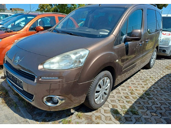 Легковий автомобіль PEUGEOT