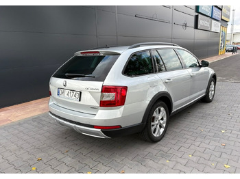 Легковий автомобіль Skoda Octavia III Skoda Octavia 4X4 Scout 2.0 TDI -150KM Model 2017 Bezwypadkowa FV 23: фото 4 Легковий автомобіль Skoda Octavia III Skoda Octavia 4X4 Scout 2.0 TDI -150KM Model 2017 Bezwypadkowa FV 23: фото 4