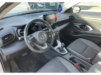 Хетчбек TOYOTA
