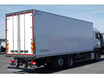 Вантажівка з закритим кузовом MAN TGX 26.520 / 6x2 / CHŁODNIA -8,6 M / AGREGAT THE: фото 4