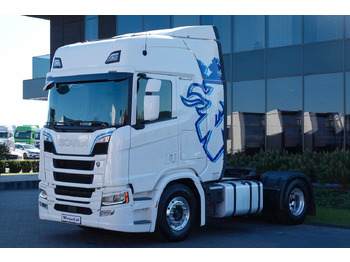 Тягач SCANIA R 450