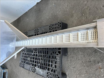 Конвеєр NNP Flighted elevator conveyor: фото 3