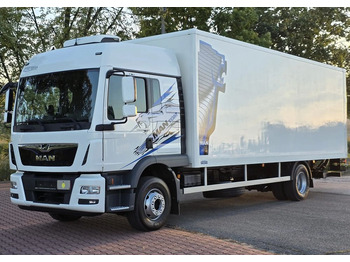 : фото в шапці сторінки