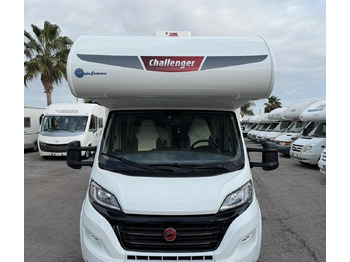 Альковний автобудинок CHALLENGER