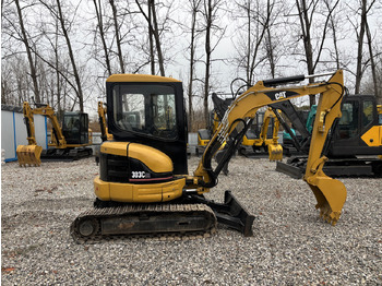 Міні-екскаватор CATERPILLAR 303CR