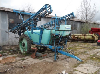 Обприскувач причіпний BERTHOUD