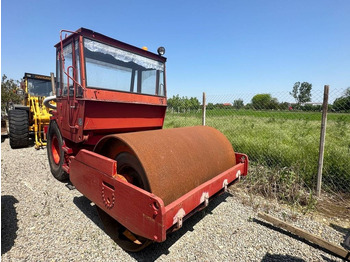 Компактор HAMM