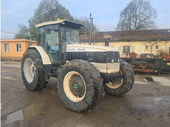 : фото в шапці сторінки