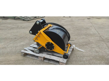 : фото в шапці сторінки