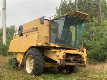 Зернозбиральний комбайн NEW HOLLAND TX series