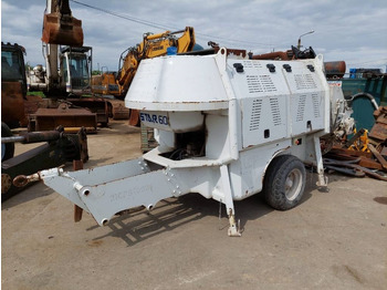 : фото в шапці сторінки