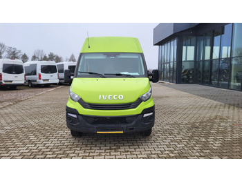 Мікроавтобус, Пасажирський фургон Iveco Daily 24 places + 4 standing: фото 3