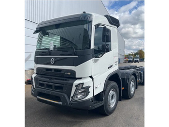 Вантажівка шасі VOLVO FMX 500