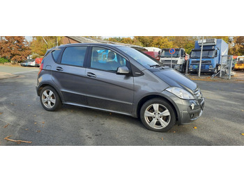 Легковий автомобіль MERCEDES-BENZ